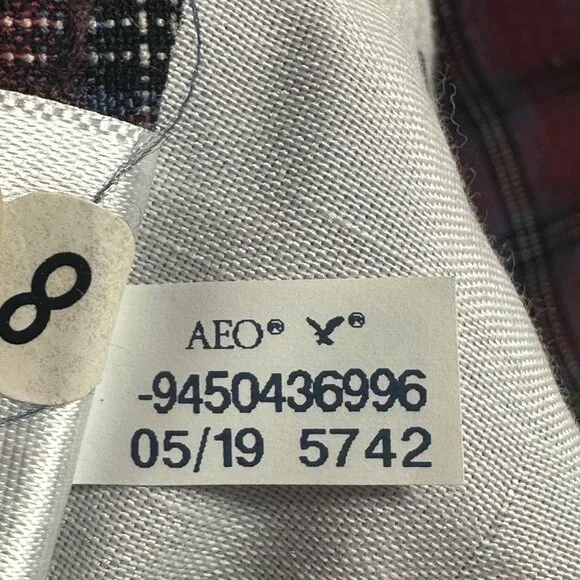 American Eagle Outfitters Hi-Rise Mini Skirt Plaid Maroon Black SZ 00 Preppy - Picture 7 of 11